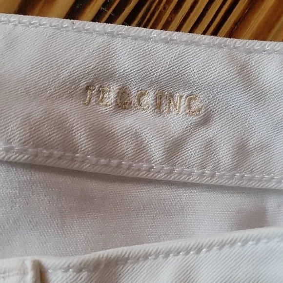 White jeggings - Picture 5 of 6